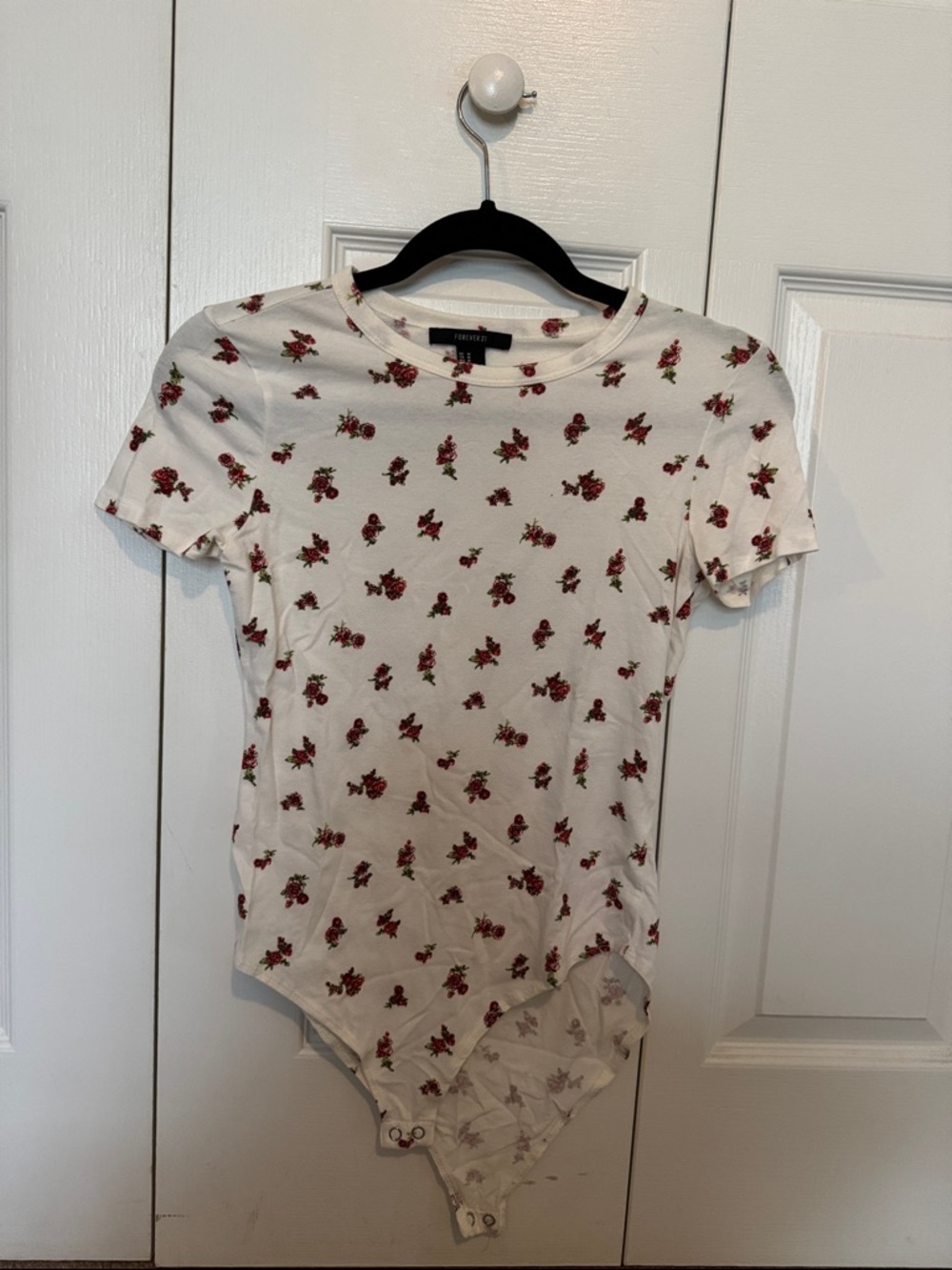 Forever 21 Medium Floral Short-Sleeve Bodysuit - White with Red Rose Print